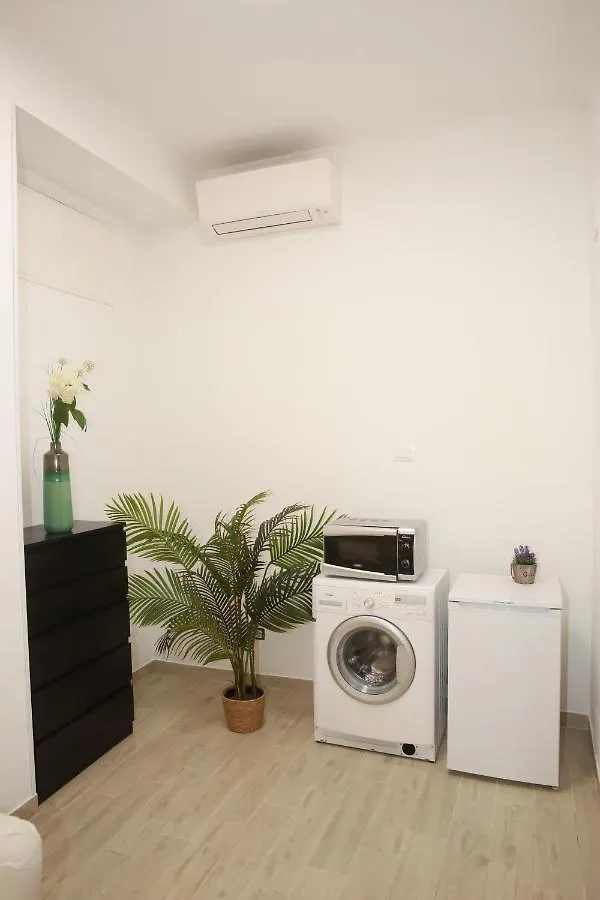 Unique Luxury Apartment And Rooms Rome Bed & Breakfast