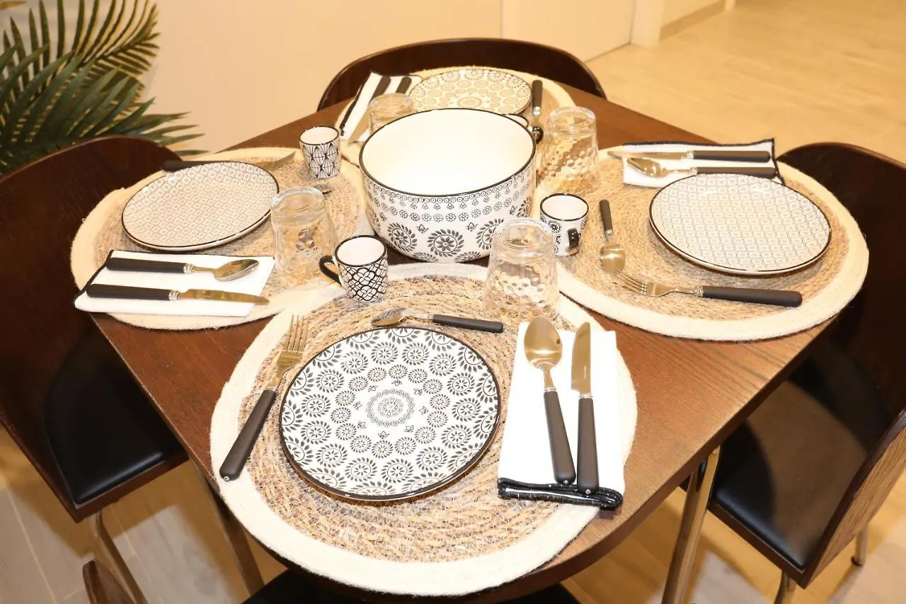 Unique Luxury Apartment And Rooms Rome Italy