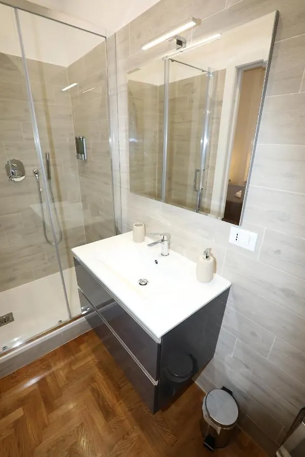 Bed & Breakfast Unique Luxury Apartment And Rooms Rome