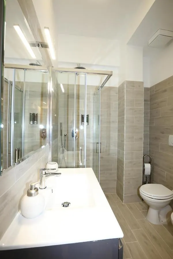 Bed & Breakfast Unique Luxury Apartment And Rooms Rome